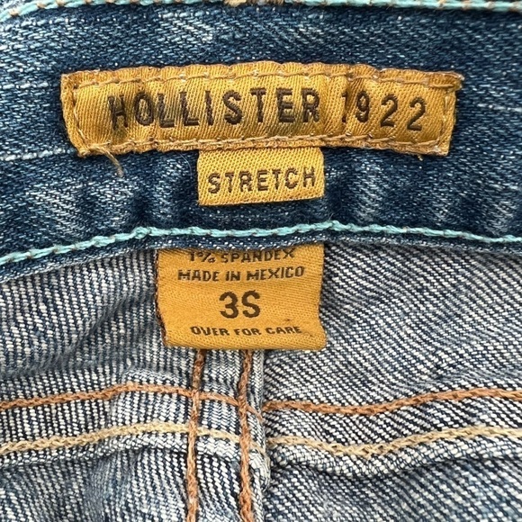 Hollister 1922 Stretch Flare Denim Jeans Size 3 Short Women's - Picture 2 of 6